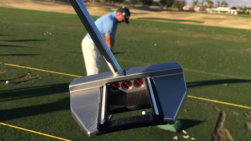 Titleist Brand Ambassador Jason Dufner with an early model Futura 5S at the PGA Tour's CareerBuilders Challenge.